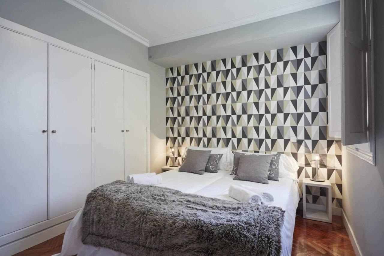 V Alcala-retiro Ideal Parejas Apartamento Madrid